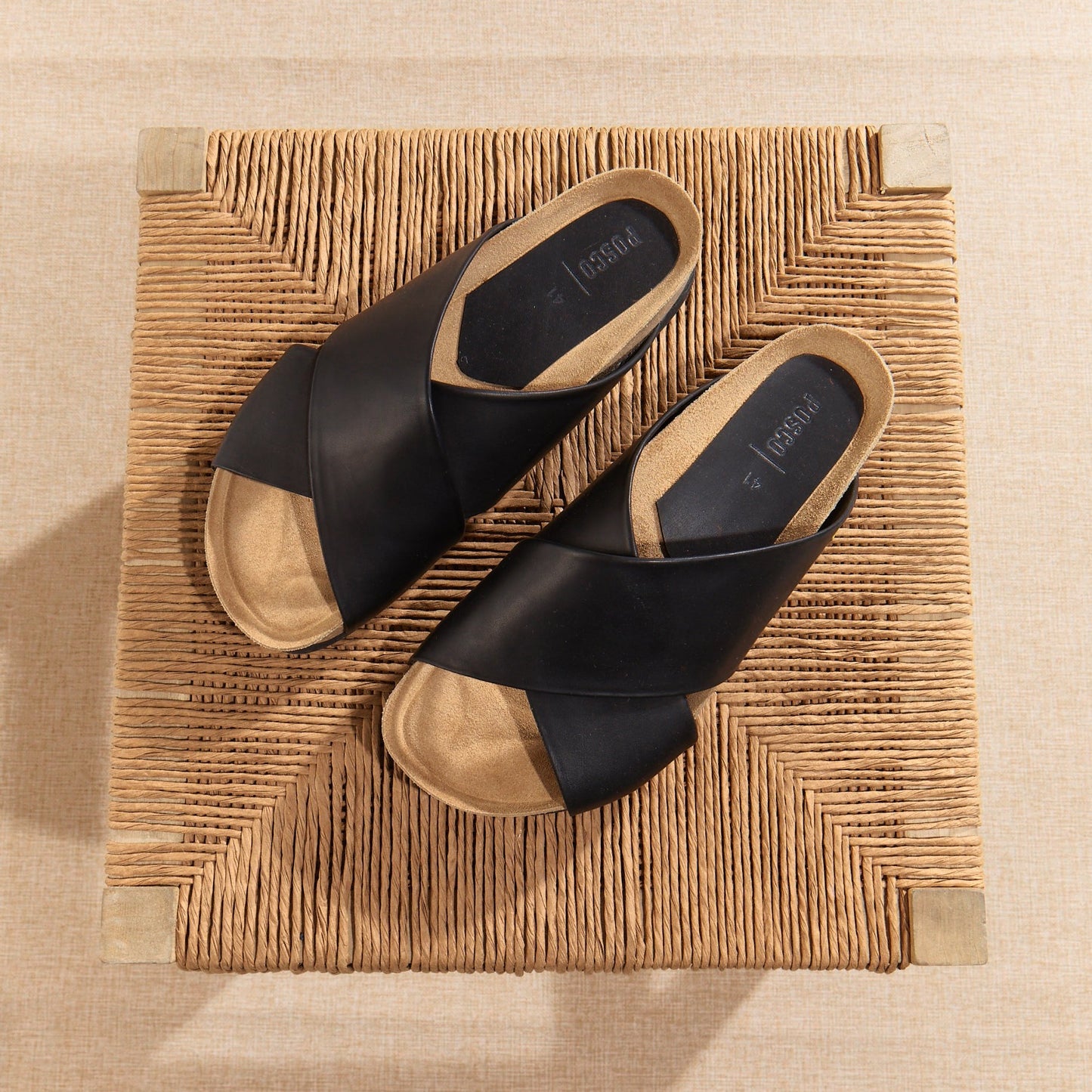 Chancla Chunky Mujer Cuero Negra