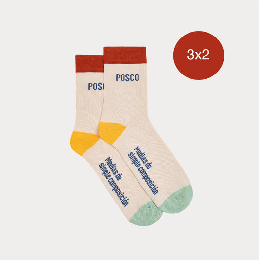 Medias De Simple Composición Ladrillo / Beige