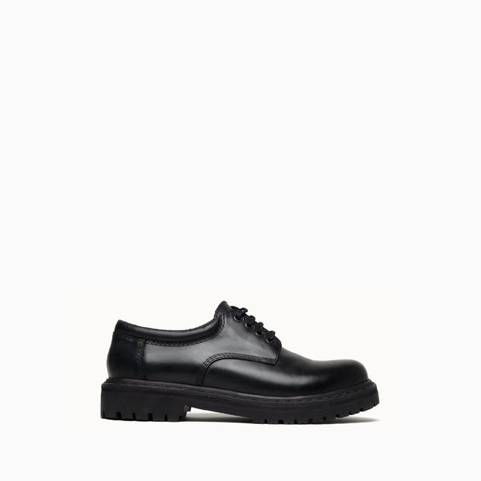 Black Leather Pampas