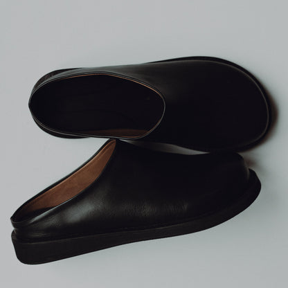 Sueco Fontana Mujer Cuero Negro