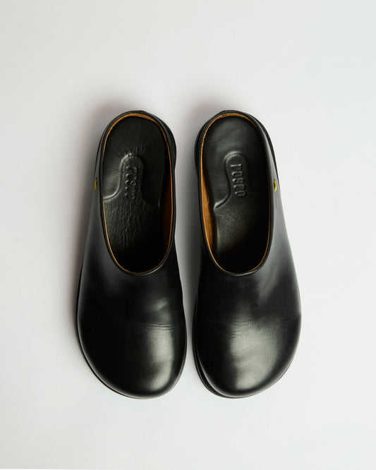 Fontana Women's Black Leather Mule