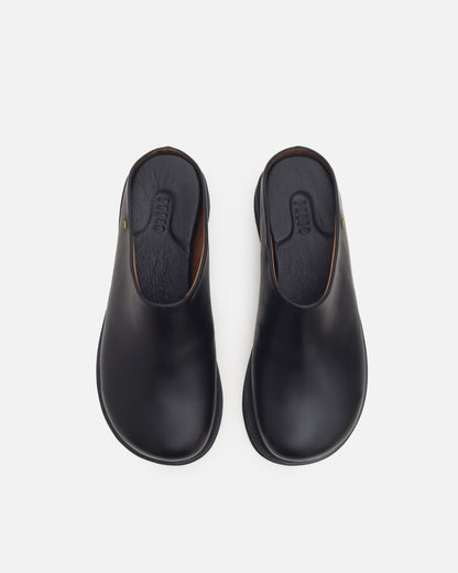 Sueco Fontana Cuero Negro