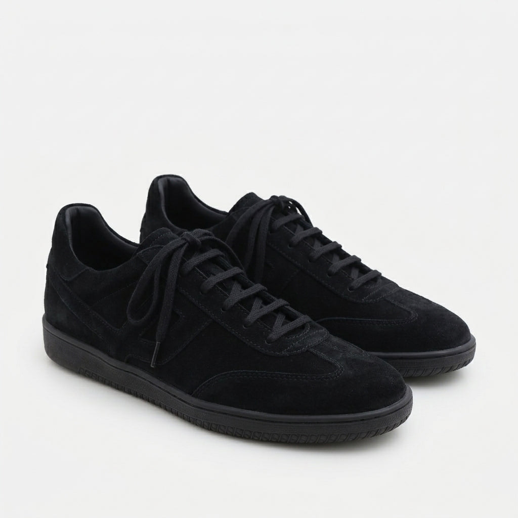 Vilelas Black Suede