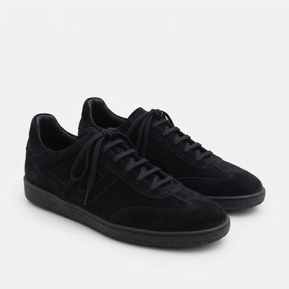 Vilelas Black Suede
