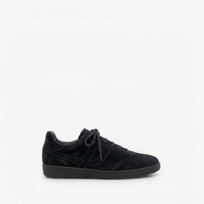 Vilelas Black Suede